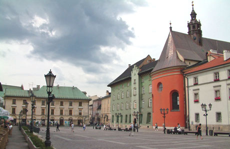 large house rentals Europe as in this square in Cracow Poland