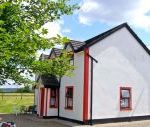 Bridge View Holiday Cottage, Scarriff, County Clare, West , Clare, Ireland Bridge View Holiday Cottage, Scarriff, County Clare, West , Clare, Ireland
