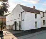 The White House dog friendly holiday cottage, Middleton On The Wolds, North York Moors & Coast , East Yorkshire, England The White House dog friendly holiday cottage, Middleton On The Wolds, North York Moors & Coast , East Yorkshire, England