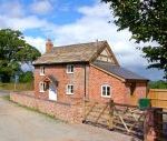 Point Cottage dog friendly holiday cottage, Preston-On-Wye, Heart Of England , Herefordshire, England Point Cottage dog friendly holiday cottage, Preston-On-Wye, Heart Of England , Herefordshire, England