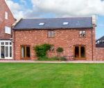 The Grainstore dog friendly holiday cottage, Vale Of Taunton Deane, South West England , Somerset, England The Grainstore dog friendly holiday cottage, Vale Of Taunton Deane, South West England , Somerset, England