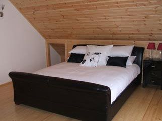 high quality log cabin holiday