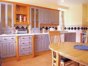 Comfortable dining kitchen
