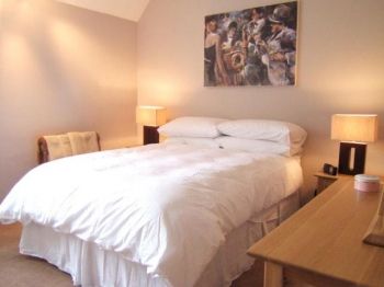 Two doubles and one twin bedded room (bunk beds)