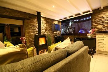 Holiday rental with Hot Tub Access in South Hams, South West, West Country, South Devon Holiday rental with Hot Tub Access in South Hams, South West, West Country, South Devon