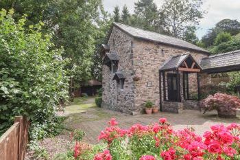The Old Barn Pet-Friendly Holiday Cottage, North Wales  - Denbighshire