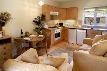 Sleeps 8 Holiday Rental with Hot Tub in North Yorkshire Sleeps 8 Holiday Rental with Hot Tub in North Yorkshire
