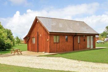Holiday rental with Hot Tub Access in East Anglia, east midlands Holiday rental with Hot Tub Access in East Anglia, east midlands