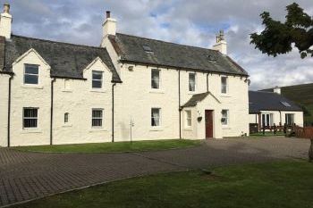 Sleeps 22 Hot Tub Cottage in Scottish Borders Sleeps 22 Hot Tub Cottage in Scottish Borders