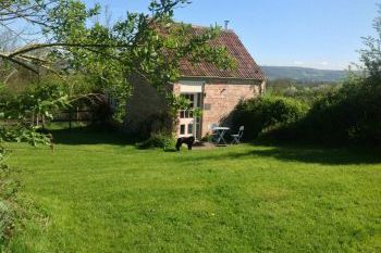 Accommodation with a large bed sleeps 2 in South West, West Country, Somerset Levels Accommodation with a large bed sleeps 2 in South West, West Country, Somerset Levels