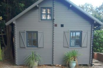 Sleeps 6 Hot Tub Cottage in The Norfolk Broads and seaside, East Anglia Sleeps 6 Hot Tub Cottage in The Norfolk Broads and seaside, East Anglia