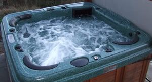 Sleeps 4 Holiday Rental with Hot Tub in Moray Coast, Whisky Trail, Speyside Sleeps 4 Holiday Rental with Hot Tub in Moray Coast, Whisky Trail, Speyside