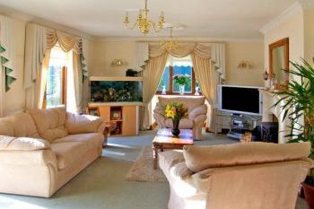 Holiday rental with Hot Tub Access in Wales, Wales - Pembrokeshire and the South Holiday rental with Hot Tub Access in Wales, Wales - Pembrokeshire and the South