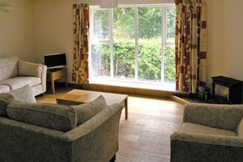 Sleeps 4 Holiday Rental with Hot Tub in Heart of England Sleeps 4 Holiday Rental with Hot Tub in Heart of England