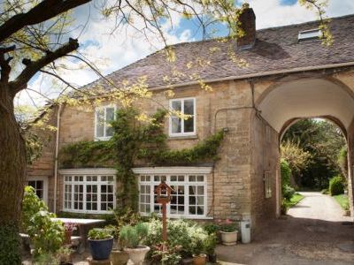 Self-catering country cottages in the Cotswolds