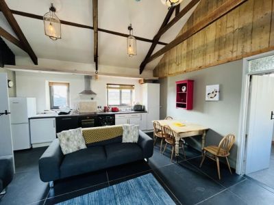 Farmhouse in Cornwall - perfect for any celebration