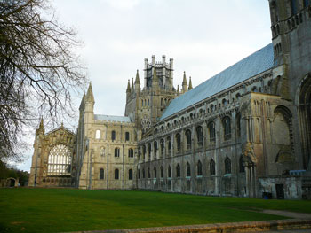 Self-catering holidays in Ely