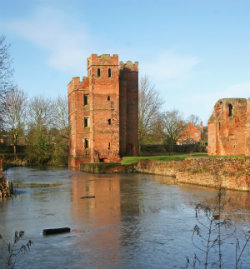 Discover Kirby Muxloe Castle on a cottage holiday in Leicestershire