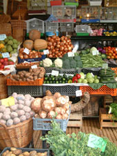 villas in Portugal for relaxing self-catering with trips to the markets, mountains and beach