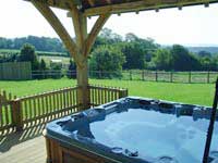 cottages hot tub