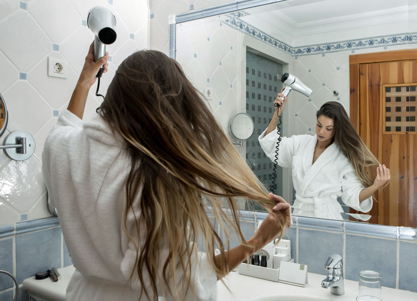 holiday cottages hairdryer