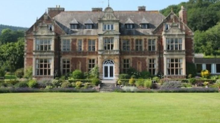 Knowle Manor - Main Photo