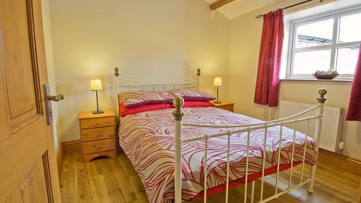 New Hall Farmhouse , sleeps  16,  Photo 17