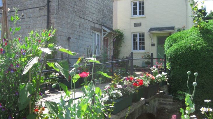 4 Bridge Cottages - Photo 1