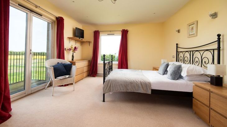 Edingtonhill House, sleeps  22,  Photo 9