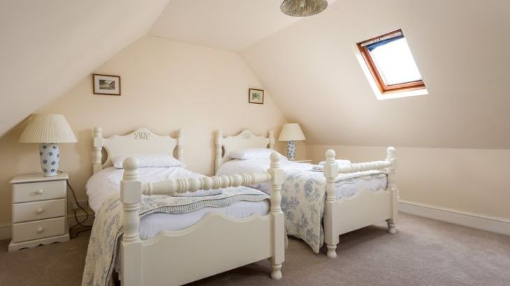 Stanway House, sleeps  18,  Photo 7