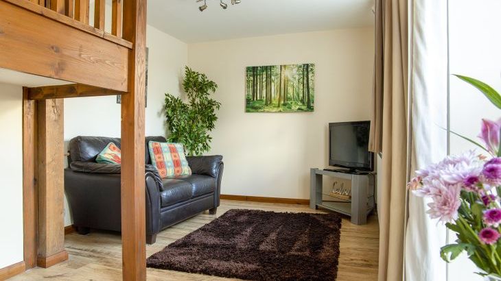 Oliver's Mill with shared Indoor Pool, Sports Court & Play Area, sleeps  10,  Photo 30