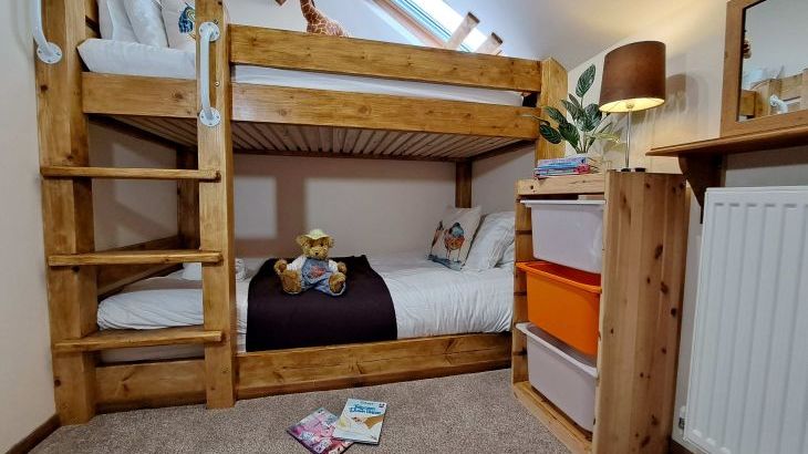 Oliver's Mill with shared Indoor Pool, Sports Court & Play Area - Photo 13