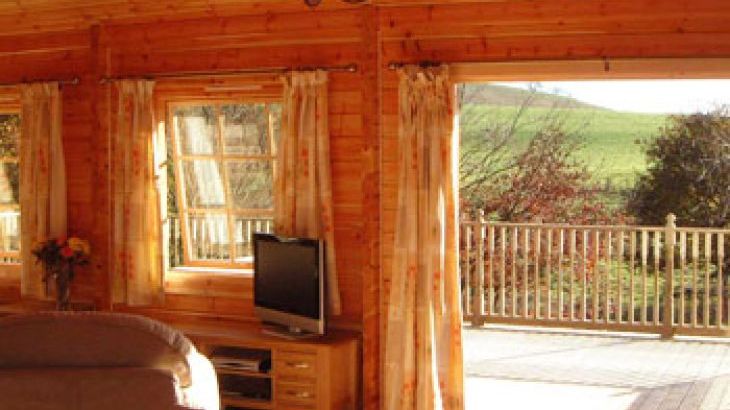 Cefn-nant Lodge - Photo 2