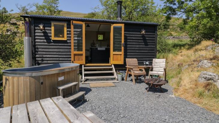 Llethr Rural Retreat - Photo 20