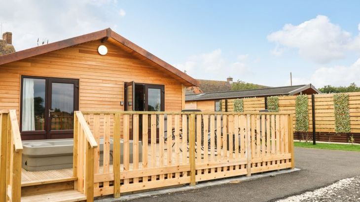 Castle View Lodge - Photo 13