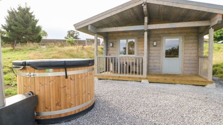 Badgers Sett - Main Photo