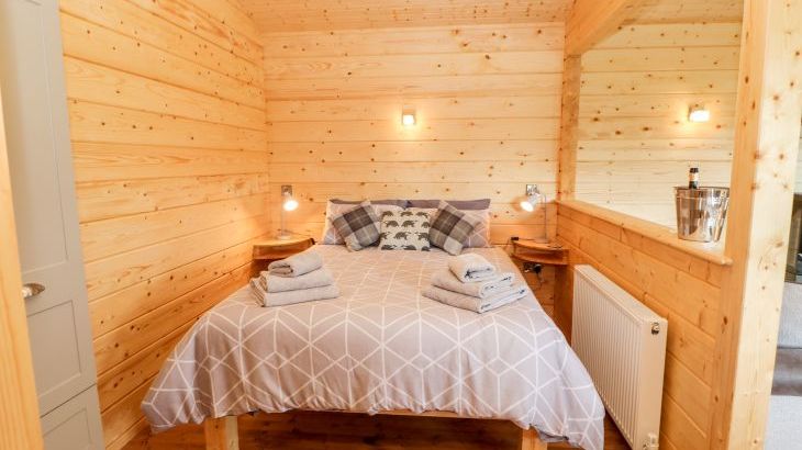 Badgers Sett - Photo 16