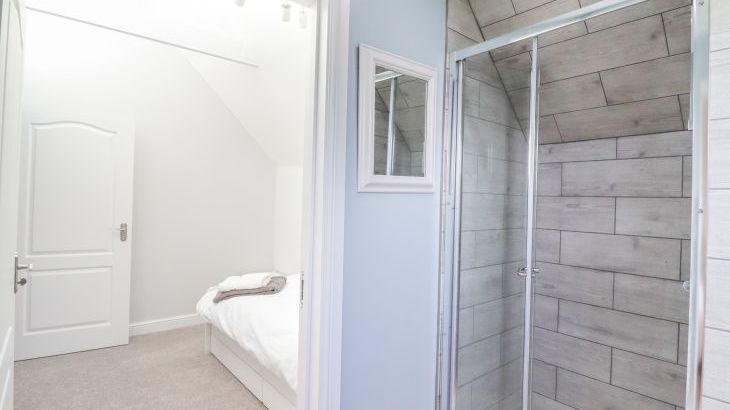 The Pool House - Photo 11