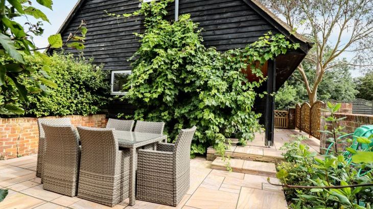 The Pool House - Photo 18
