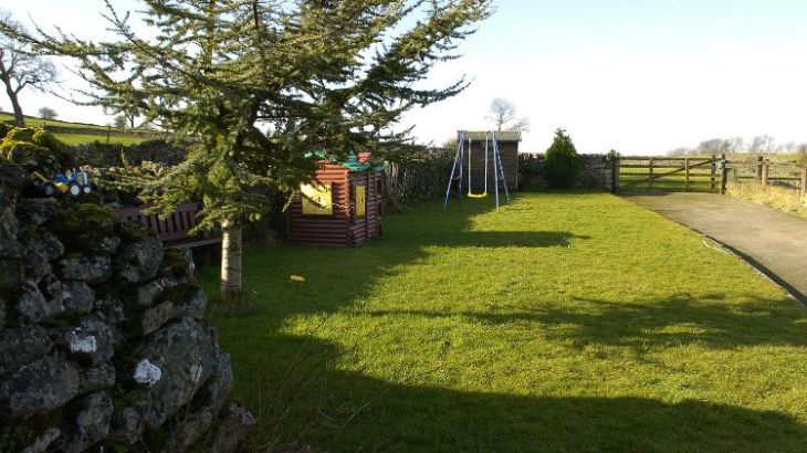 Old Coach House - Photo 3 Old Coach House - Photo 3