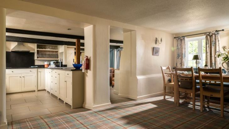 Tincleton Lodge - sleeps 10 - Photo 10