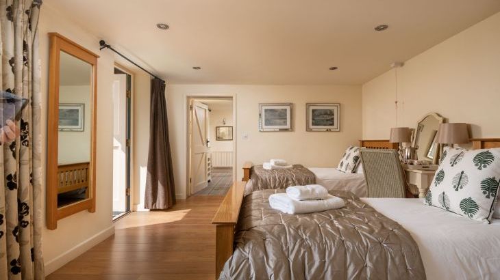 Tincleton Lodge - sleeps 10 - Photo 11