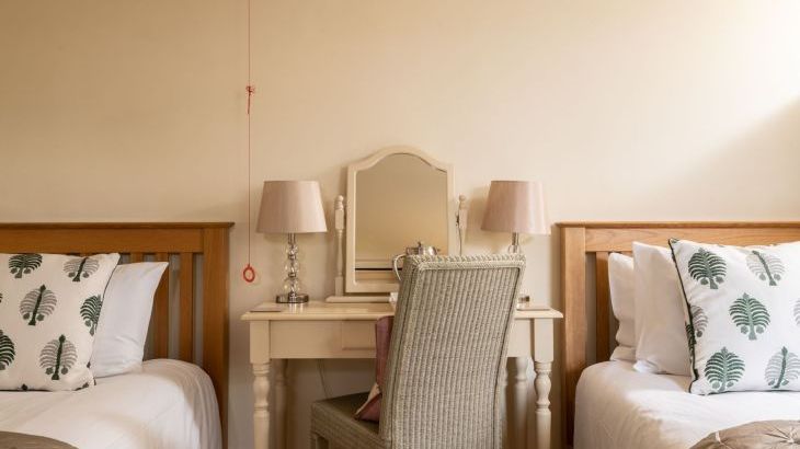 Tincleton Lodge - sleeps 10 - Photo 24