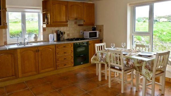Carnaween View dog friendly holiday cottage, Glenties , North West  - Photo 2