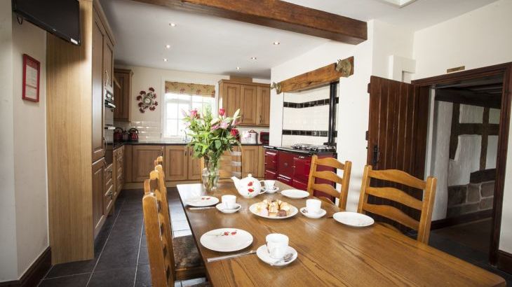 Brookbank Farm, sleeps  18,  Photo 4