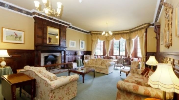 Skendleby Hall, sleeps  26,  Photo 3