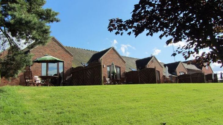 Blithfield Lakeside Barns, sleeps 32, Photo 3 Blithfield Lakeside Barns, sleeps 32, Photo 3