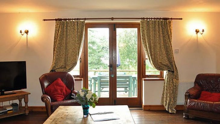 Blithfield Lakeside Barns, sleeps 32, Photo 8 Blithfield Lakeside Barns, sleeps 32, Photo 8