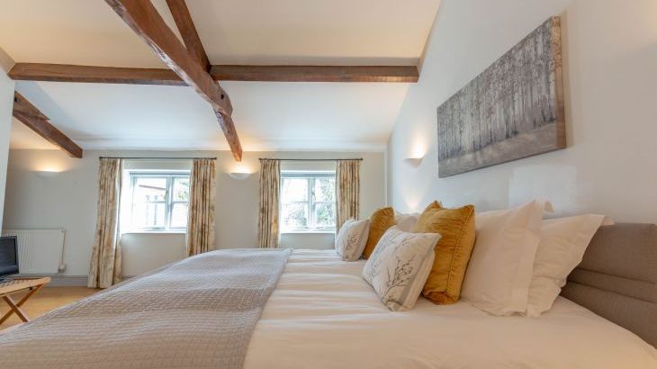 The Long Barn, sleeps 12, Photo 12 The Long Barn, sleeps 12, Photo 12