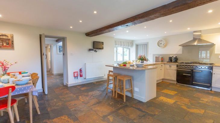 The Long Barn, sleeps 12, Photo 18 The Long Barn, sleeps 12, Photo 18